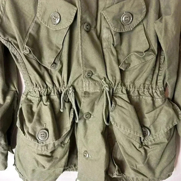 Vintage Multi Pocket  Military Jacket Large - Picture 4 of 4
